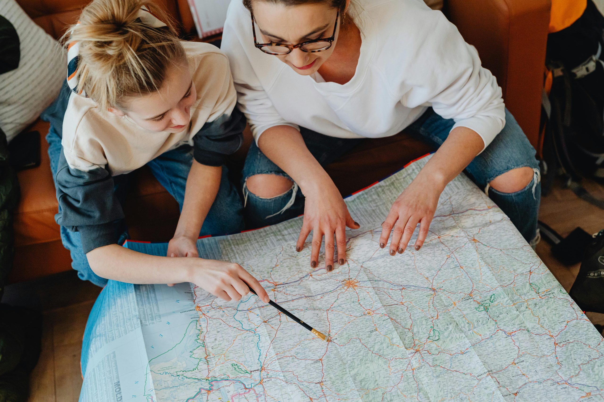 how to plan a family trip with parents organizing travel details and schedule