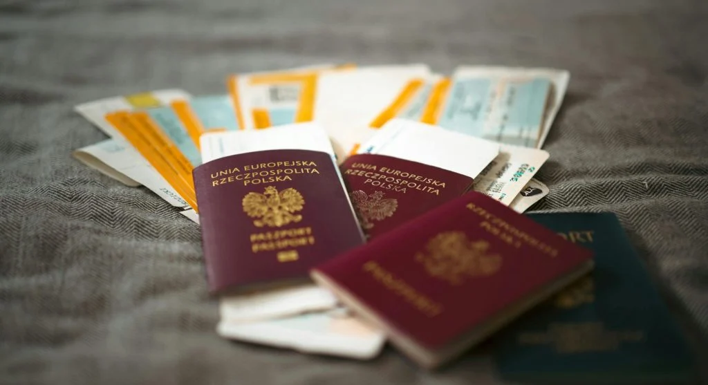 pexels-photo-33497885-2-scaled 8 Smart Travel Safety Routines That Help International Trips Feel Easier to Manage