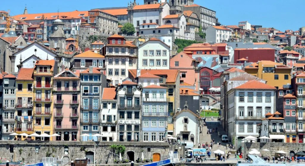 pexels-photo-24879031-scaled What First-Time Visitors Should Know About Porto Before They Go
