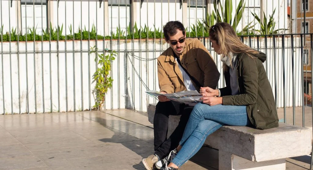 pexels-photo-6181100-scaled 8 New-Area Habits That Help Solo Travelers Feel Oriented Faster After Arrival