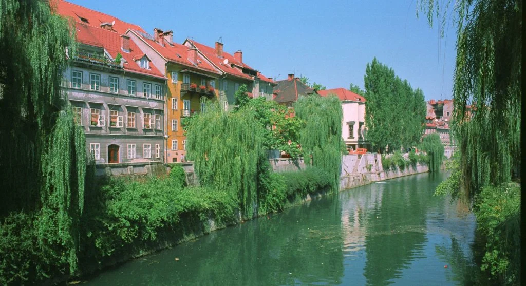 pexels-photo-29672226-scaled What First-Time Visitors Should Know About Ljubljana Before They Go