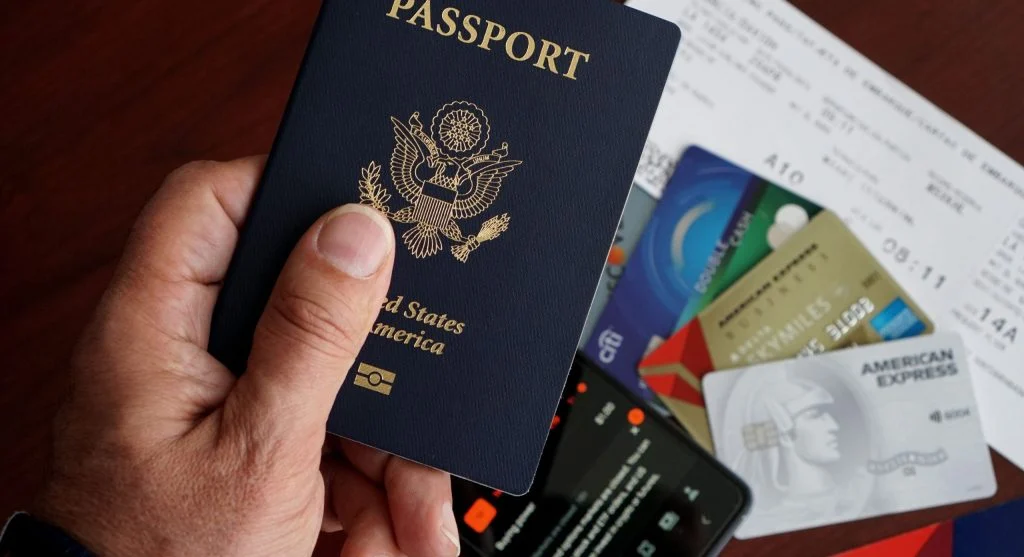 pexels-photo-32642491-scaled 8 Confirmation-Check Habits That Help Travelers Catch Small Mistakes Before They Matter